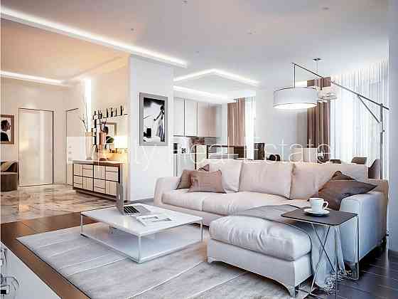 Реновированный дом, закрытый двор, возможность аренды парковки, охраняемая Rīga