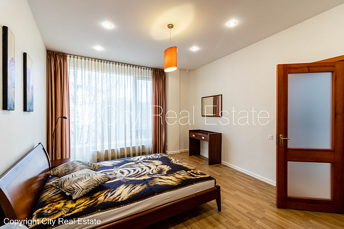 Jaunceltne, fasādes māja, zaļā teritorija, labiekārtota apzaļumota teritorija, pazemes Jūrmala - foto 11