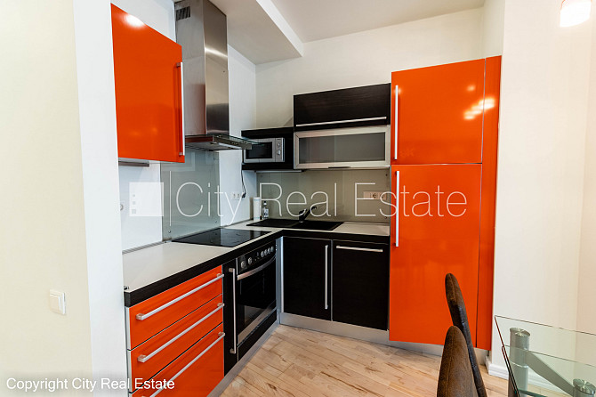 Jaunceltne, fasādes māja, zaļā teritorija, labiekārtota apzaļumota teritorija, pazemes Jūrmala - foto 6