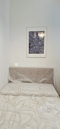 Новостройка, фасадный дом, зеленая территория, благоустроенный озеленённый двор, Юрмала - изображение 8