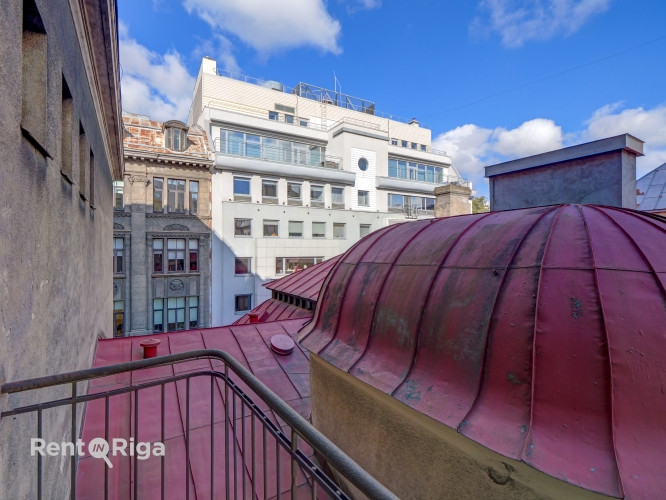 Biroja telpas prestižā vietā  Elizabetes ielā  Telpa ir atbrīvota un tikko pēc kosmētiskā Rīga - foto 4