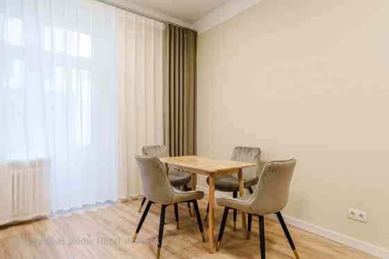 Oднокомнатная квартира в центре Риги с балконом!  Квартира включает в себя Рига