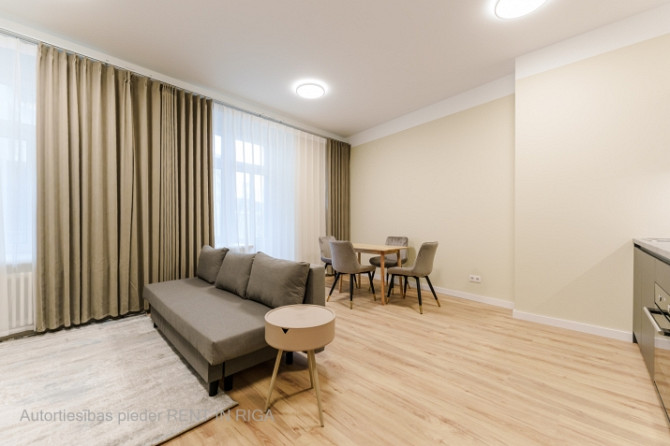 Oднокомнатная квартира в центре Риги с балконом!  Квартира включает в себя Рига - изображение 1