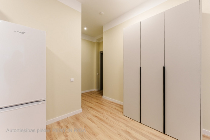 Oднокомнатная квартира в центре Риги с балконом!  Квартира включает в себя Рига - изображение 7