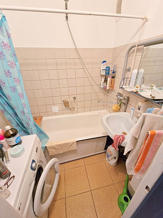 Pagalma māja, renovēta māja, labiekārtots apzaļumots pagalms, slēgts pagalms, ir lifts, Rīga - foto 7