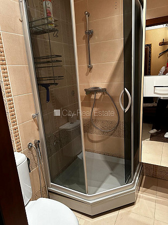 Эта квартира сдается в аренду посуточно (краткосрочная аренда), стоимость аренды Рига - изображение 6