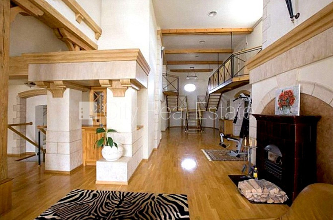 Земля в собственности, фасадный дом, реновированный дом, поменянное покрытие Рига - изображение 16