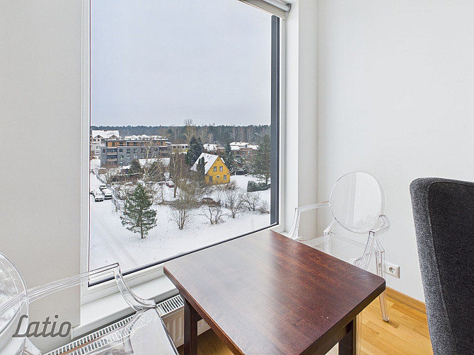 Ilgtermiņā izīrē 1 istabas dzīvokli jaunajā projektā Liepziedi

Ilgtermiņā tiek izīrēts ērts, kompak Рига - изображение 4