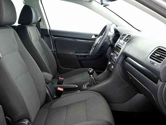 Volkswagen Golf Variant Comfortline 1.4 90kW Tallina