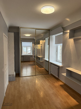 Izīrē plašu, ērta plānojuma dzīvokli centrā, Kr. Valdemāra ielā, veikts kosmētiskais remonts. Dzīvok Рига - изображение 3