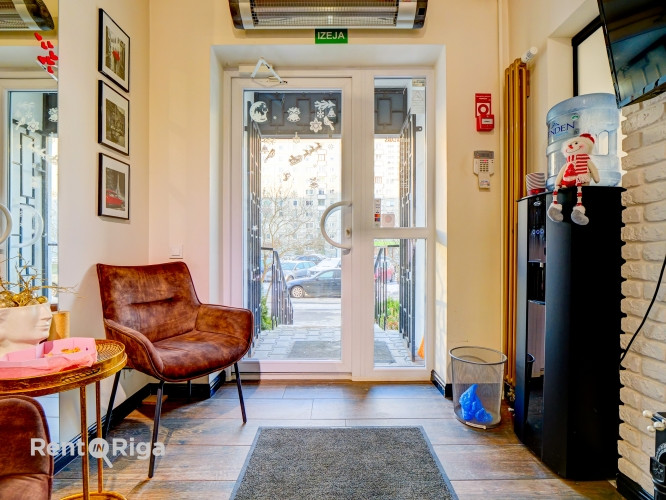 Pārdod pilnībā gatavu skaistumkopšanas salonu Rīgā!  Lieliska iespēja gan skaistumkopšanas Rīga - foto 18