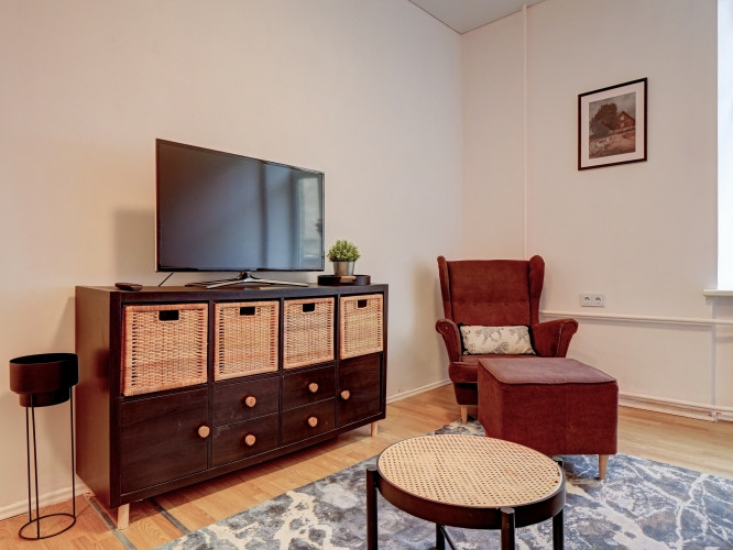 Izīrē gaišu un plašu dzīvokli Merķeļa ielā 8, pašā Rīgas centrā. Dzīvoklī ir divas izolētas guļamist Рига - изображение 11