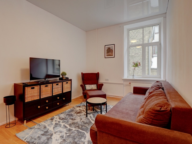 Izīrē gaišu un plašu dzīvokli Merķeļa ielā 8, pašā Rīgas centrā. Dzīvoklī ir divas izolētas guļamist Рига - изображение 10