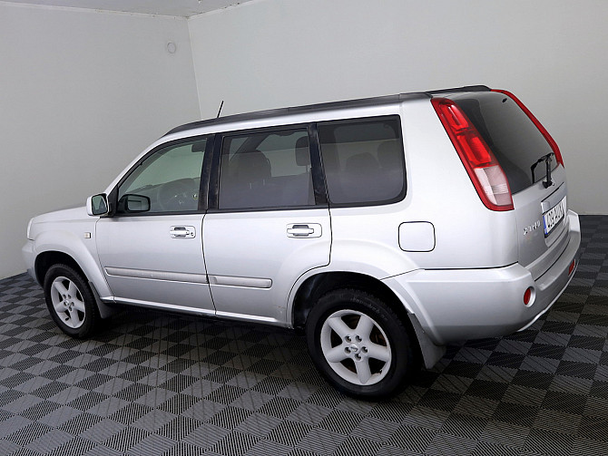 Nissan X-Trail Luxury Facelift ATM 2.5 121kW Tallina - foto 4