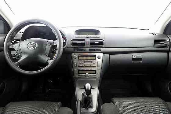 Toyota Avensis Linea Sol 2.0 108kW Tallina