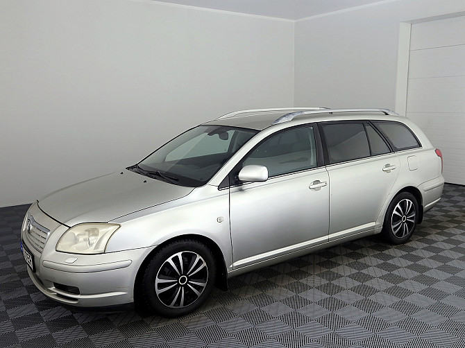 Toyota Avensis Linea Sol 2.0 108kW Tallina - foto 2