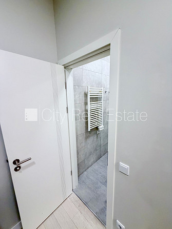 Renovēta māja, labiekārtots apzaļumots pagalms, iežogota teritorija, terase, veranda, Jūrmala - foto 14