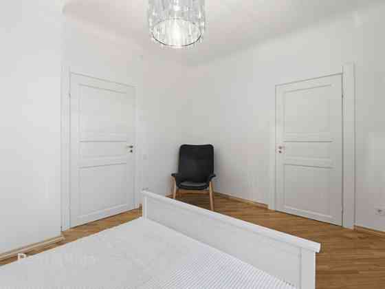 4-room apartment with a park view in the center of Riga.  A cozy and bright four-room apartment is a Rīga