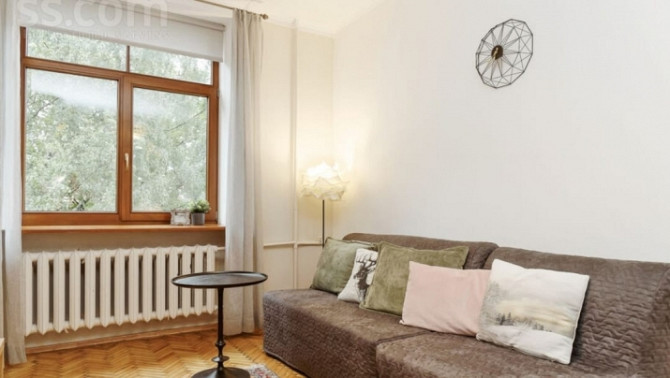 Īrei tiek piedāvāts divarpusistabu dzīvoklis Teikā (viena istaba ir pavisam neliela). 3 Rīga - foto 6