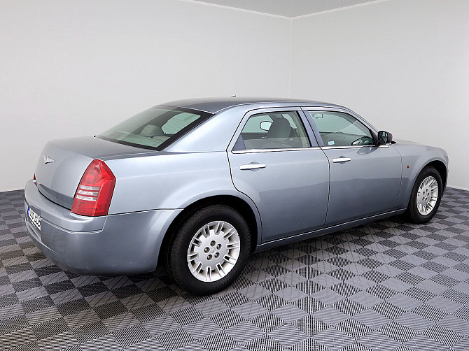 Chrysler 300 C Comfort 2.7 142kW Tallina - foto 3