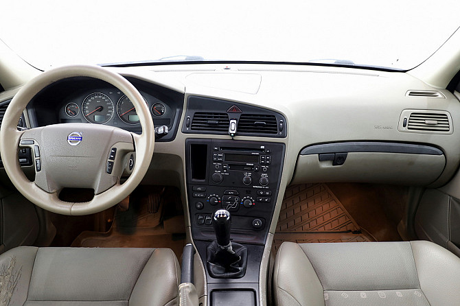 Volvo V70 Estate 2.4 125kW Таллин - изображение 5