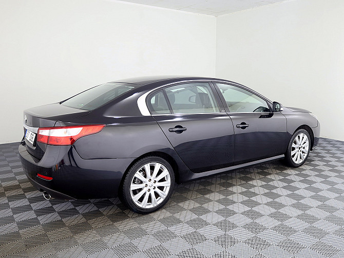 Renault Latitude Initiale Paris ATM 2.0 dCi 127kW Tallina - foto 1