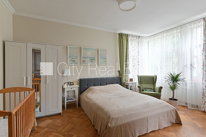 Fasādes māja, renovēta māja, ieeja no ielas, ir lifts, terase, logi vērsti mājas abās Rīga - foto 9