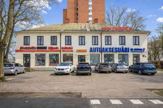 Продажа недвижимости в Югле, на улице Бривибас  Общая площадь здания: 597,7 м Рига