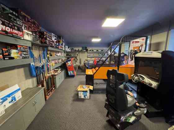 Продажа недвижимости в Югле, на улице Бривибас  Общая площадь здания: 597,7 м Рига