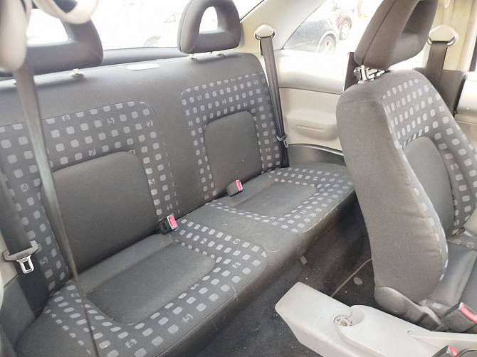 Volkswagen New Beetle Comfortline 1.6 74kW Tallina - foto 7