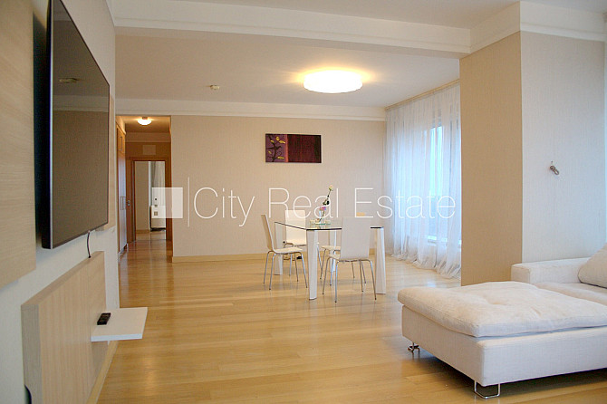 Jaunceltne, zaļā teritorija, slēgta teritorija, pazemes autostāvvieta, ieeja no ielas, Jūrmala - foto 15