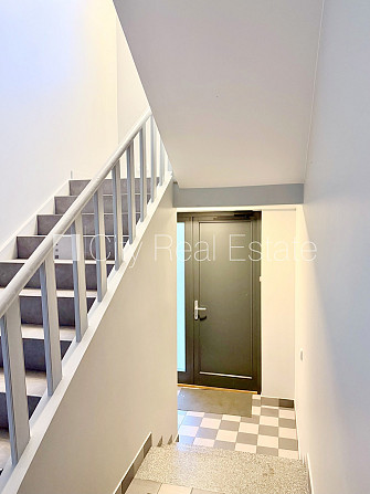 Projekts - Panorama Plaza, jaunceltne, teritorijas iebrauktuves vārti aprīkoti ar automatizētu Rīga - foto 17