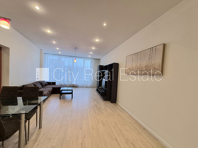 Jaunceltne, labiekārtota apzaļumota teritorija, bruģēts piebraucamais ceļš, teritorijas Jūrmala - foto 19