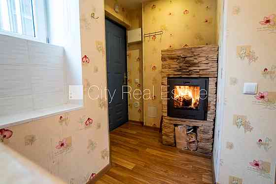 Новостройка, благоустроенная озеленённая территория, подъездная дорога покрыта Jūrmala