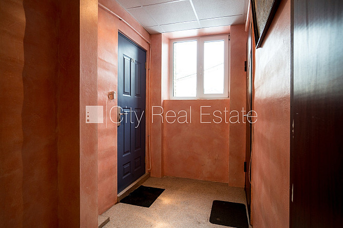 Jaunceltne, labiekārtota apzaļumota teritorija, bruģēts piebraucamais ceļš, teritorijas Jūrmala - foto 10