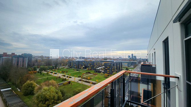 Частный дом, новостройка, благоустроенная озеленённая территория 3557 м2, въездные Юрмала - изображение 14