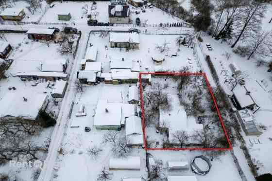 Land for Sale in Medemciems  Detached Housing Development Area (DzS1)  A land plot for sale in a wel Олайне
