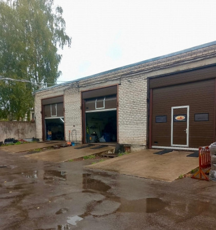 Iznomā telpas autoservisa vajadzībām  divi autoservisa boksi.  Telpas aprīkotas ar automātiski Rīga - foto 2