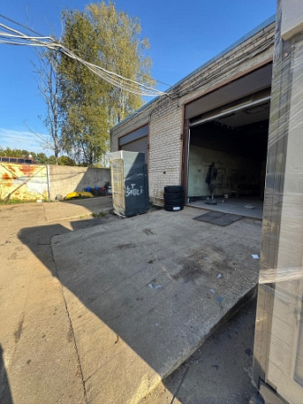 Iznomā telpas autoservisa vajadzībām  divi autoservisa boksi.  Telpas aprīkotas ar automātiski Rīga - foto 3