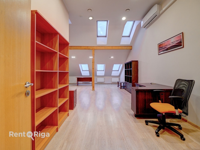 Iznomā biroja telpas Ieriķu ielā 15, blakus t/c Domina  Telpas atrodas sakoptā un modernā Rīga - foto 5