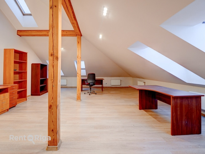 Iznomā biroja telpas Ieriķu ielā 15, blakus t/c Domina  Telpas atrodas sakoptā un modernā Rīga - foto 2