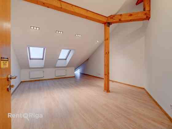 Сдаются в аренду офисные помещения по адресу Ieriķu iela 15, рядом с ТЦ Domina  Помещения Rīga