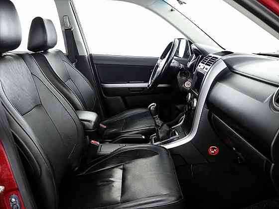 Suzuki Grand Vitara Luxury LPG 4x4 2.0 103kW Tallina