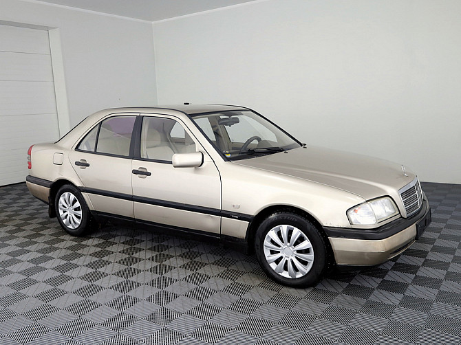 Mercedes-Benz C 230 Classic ATM 2.3 110kW Tallina - foto 1