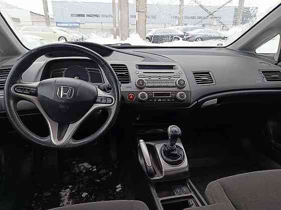 Honda Civic Elegance 1.8 103kW Tallina