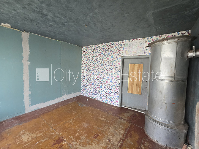 Privātmāja, labiekārtota apzaļumota teritorija, iežogota teritorija, teritorijas iebrauktuves Rīga - foto 19