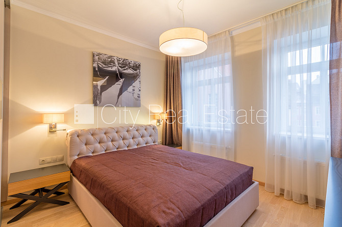 Фасадный дом, реновированный дом, вход со двора, апартаменты люкс, лифт, Рига - изображение 15