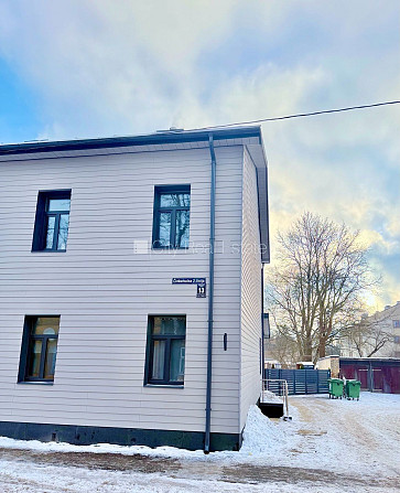 Фасадный дом, реновированный дом, закрытый двор, вход с улицы, лифт, лестничная Рига - изображение 15