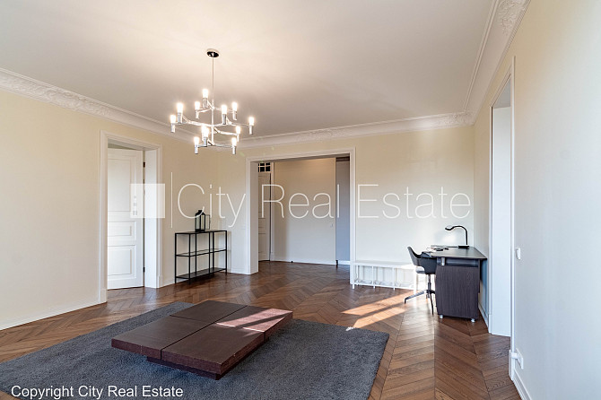 Jaunceltne, fasādes māja, slēgts pagalms, ieeja no ielas, ir lifts, kāpņu telpa pēc Rīga - foto 11