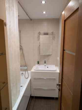 Продаётся просторная и уютная 3-комнатная квартира в самом сердце Плявниеков  В Rīga